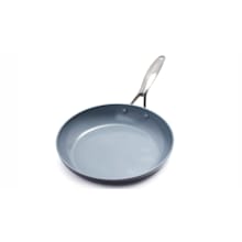 Product image of GreenPan Valencia Pro HardCeramic Nonstick 11" Skillet